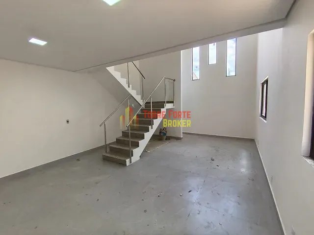 Casa com 138m² 3 quartos e 3 banheiros, à venda, no bairro JARDIM IMPERIAL em Lagoa Santa