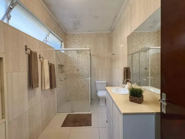 Casa 3 quartos e 4 banheiros, à venda, no bairro Jardim em Santo André