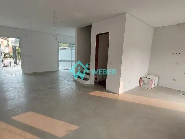 Casa com 170m² 3 quartos e 2 banheiros, à venda, no bairro Primavera em Novo Hamburgo