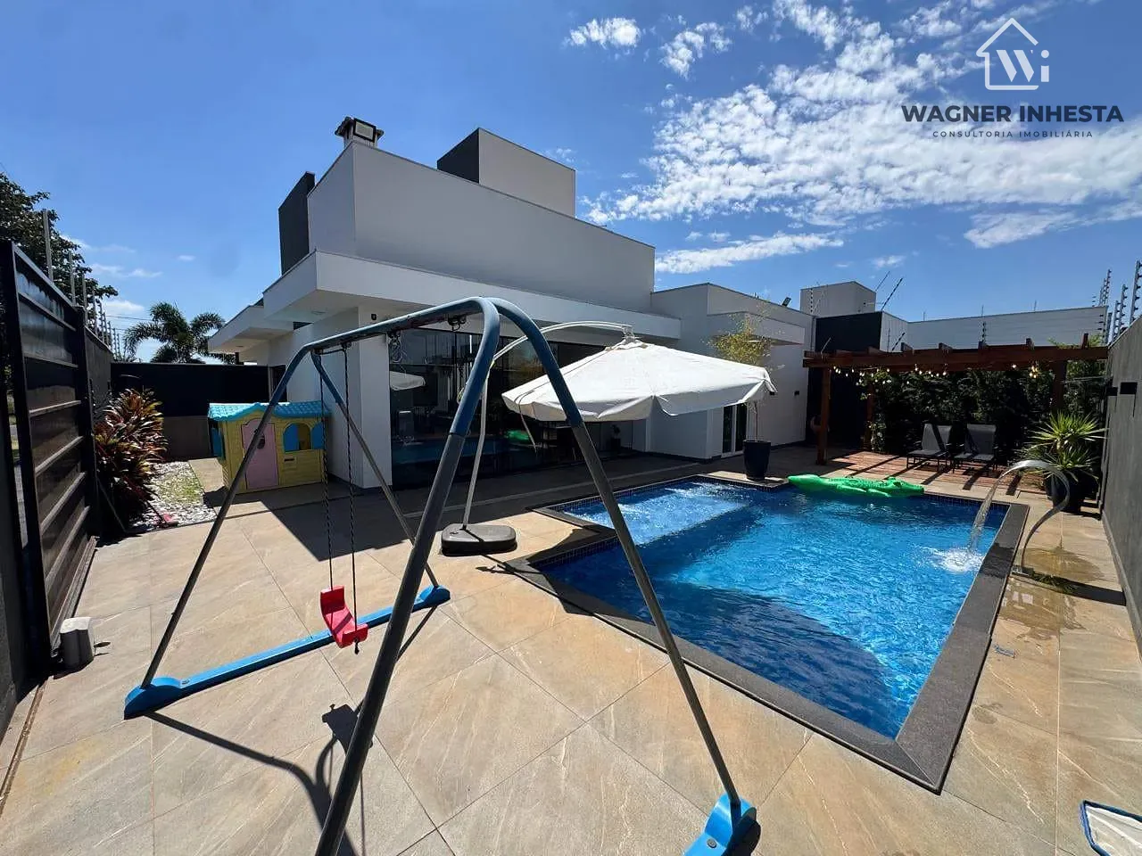 Casa, 3 quartos, 225 m² - Foto 9