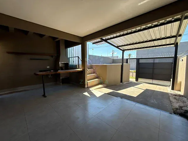 Casa com 180m² 3 quartos e 2 banheiros, à venda, no bairro Jardim Montevidéu em Campo Grande