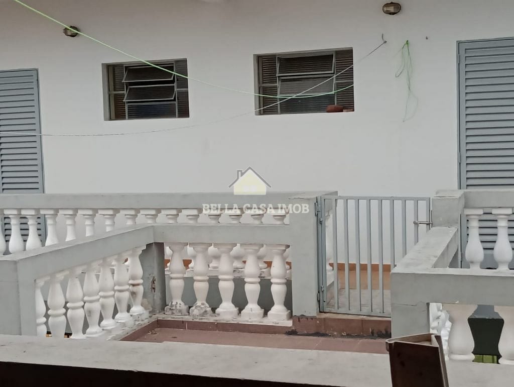 Casa à venda com 3 quartos, 130m² - Foto 4
