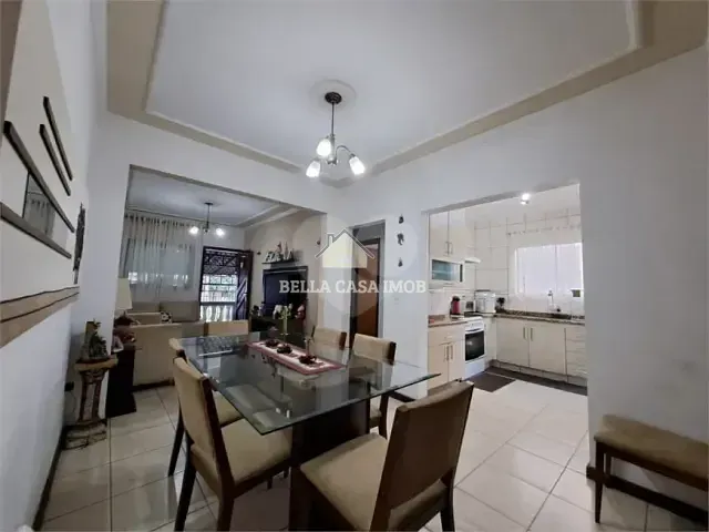 Casa com 200m² 4 quartos e 2 banheiros, à venda, no bairro Central Parque Sorocaba em Sorocaba