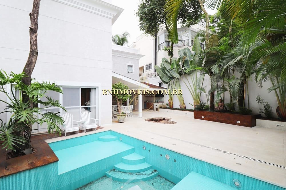 Casa, 4 quartos, 360 m² - Foto 1