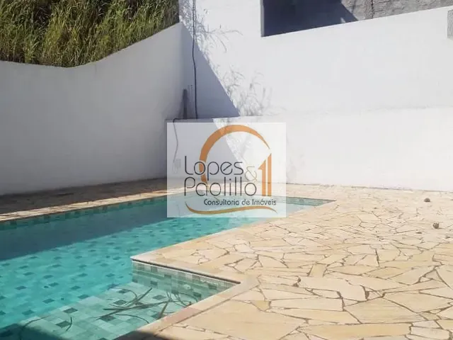 Casa com 200m² 3 quartos e 2 banheiros, à venda, no bairro Jardim Estância Brasil em Atibaia