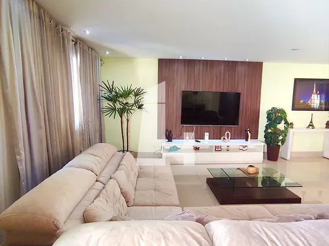 Casa com 256m² 3 quartos e 4 banheiros, à venda, no bairro Jardim Santa Mena em Guarulhos