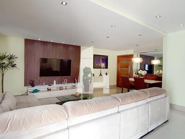 Casa com 256m² 3 quartos e 4 banheiros, à venda, no bairro Jardim Santa Mena em Guarulhos