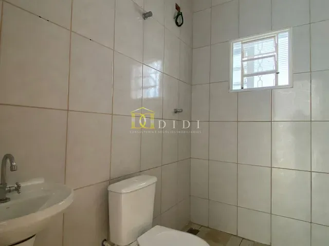 Casa 2 quartos e 2 banheiros, à venda, no bairro Residencial Olívio Barbosa em Porto Feliz