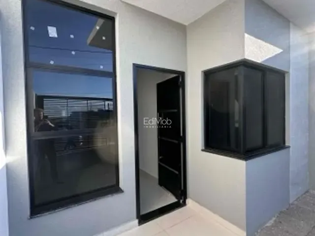 Casa 2 quartos e 2 banheiros, à venda, no bairro Positano em Cascavel