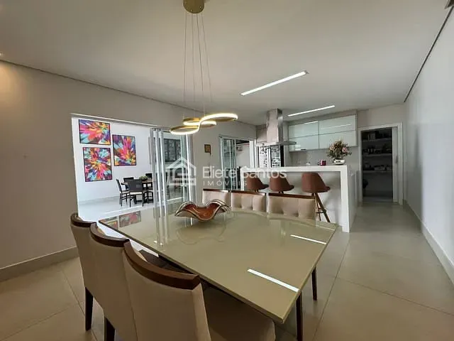 Casa 3 quartos e 4 banheiros, à venda, no bairro Jardim São Paulo em Americana