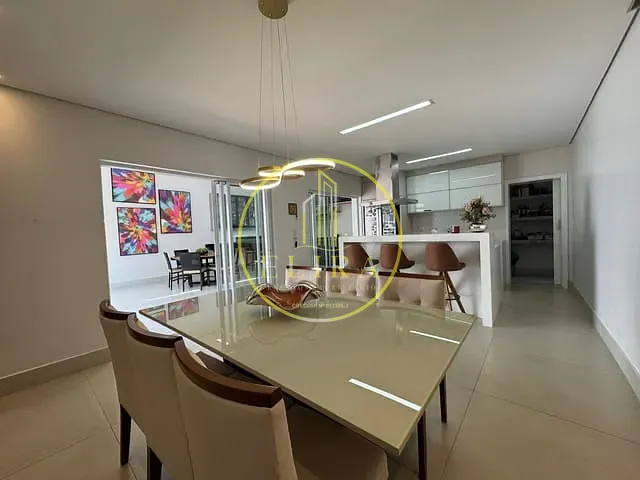 Casa 3 quartos e 4 banheiros, à venda, no bairro Jardim São Paulo em Americana