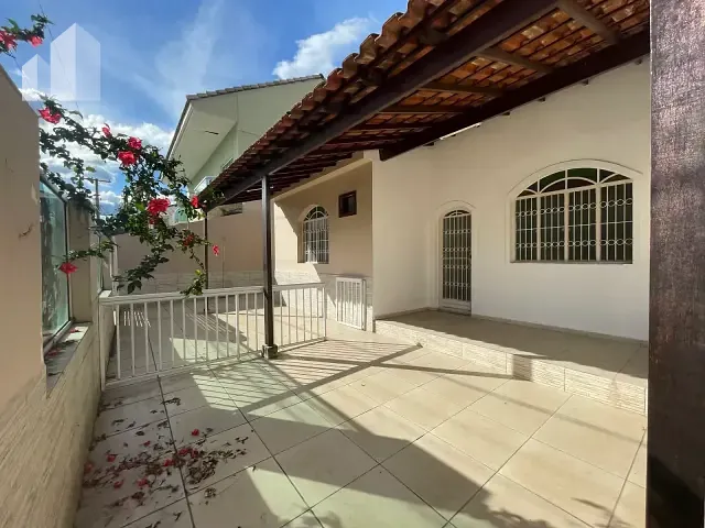 Casa com 194m² 3 quartos e 2 banheiros, à venda, no bairro Parque Horizonte em Nova Iguaçu