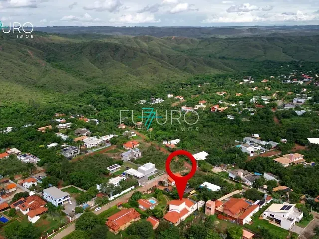 Casa com 1500m² 4 quartos e 4 banheiros, à venda, no bairro Setor Habitacional Jardim Botânico em Brasília