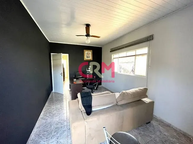 Casa com 200m² 2 quartos e 2 banheiros, à venda, no bairro Jardim Santo Antônio em Taquaritinga