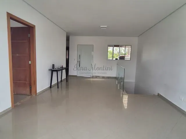 Casa com 227m² 3 quartos e 4 banheiros, à venda, no bairro Jardim Caiapiá em Cotia