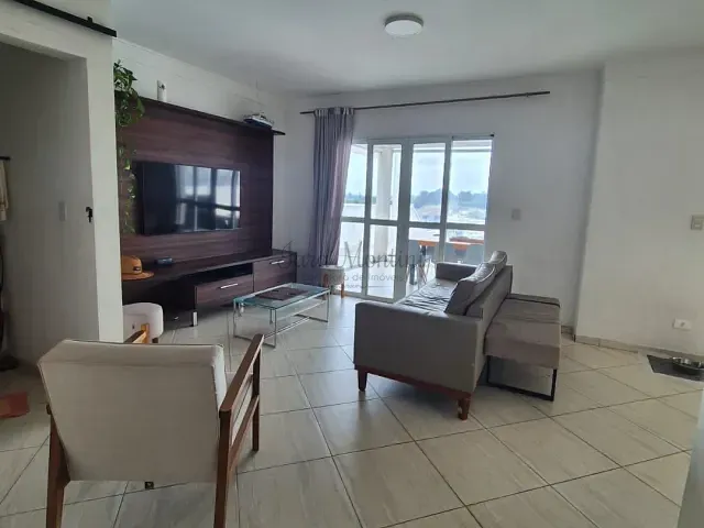 Casa com 227m² 3 quartos e 4 banheiros, à venda, no bairro Jardim Caiapiá em Cotia