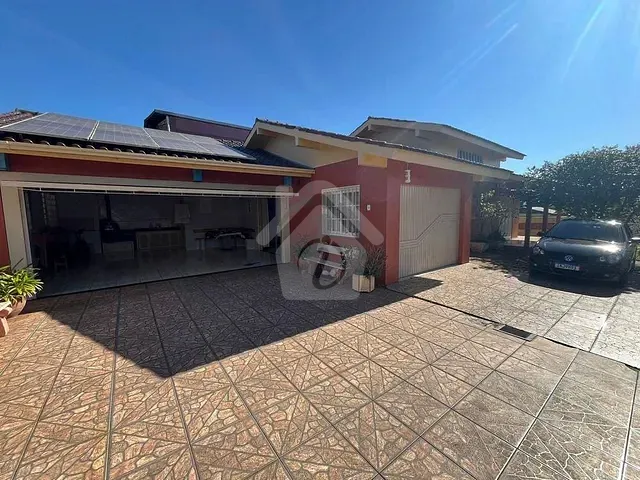 Casa com 175m² 3 quartos e 2 banheiros, à venda, no bairro Alesgut em Teutônia