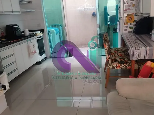 Casa 2 quartos e 2 banheiros, à venda, no bairro Quitaúna em Osasco