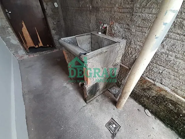 Casa 2 quartos e 1 banheiro, para alugar, no bairro Jardim Maringá em Itapeva