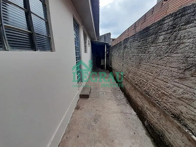 Casa 2 quartos e 1 banheiro, para alugar, no bairro Jardim Maringá em Itapeva