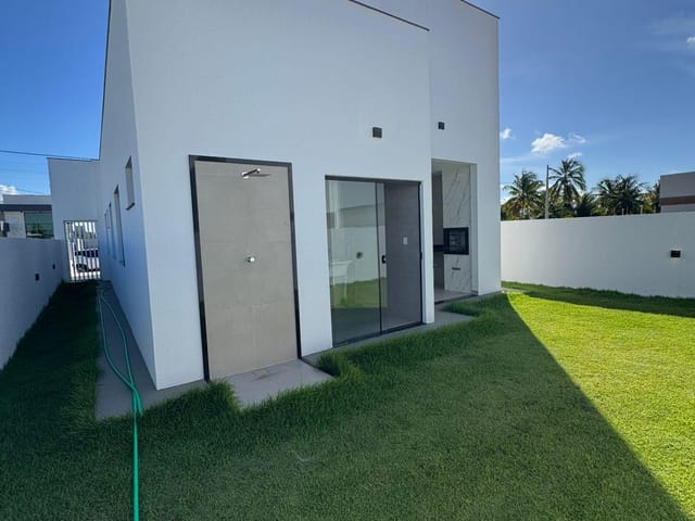 Casa com 250m² 3 quartos e 3 banheiros, à venda, no bairro Zona de Expansão (Olhos D'Agua) em Barra dos Coqueiros