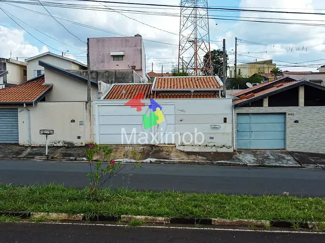 Casa com 160m² 2 quartos e 2 banheiros, à venda, no bairro Loteamento Popular Istor Luppi em Itapira