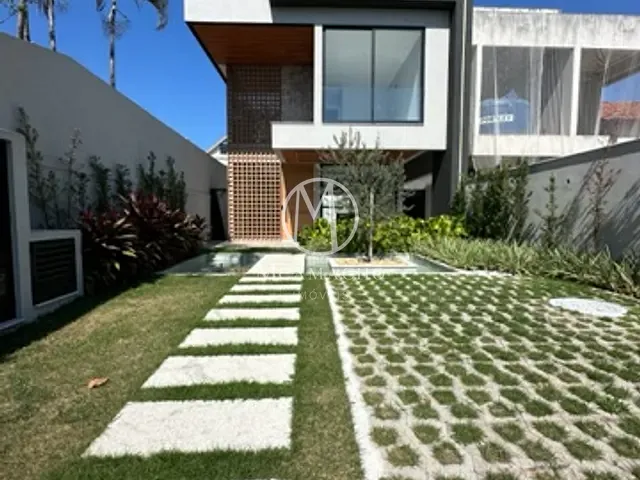 Casa 4 quartos e 5 banheiros, à venda, no bairro Barra da Tijuca em Rio de Janeiro