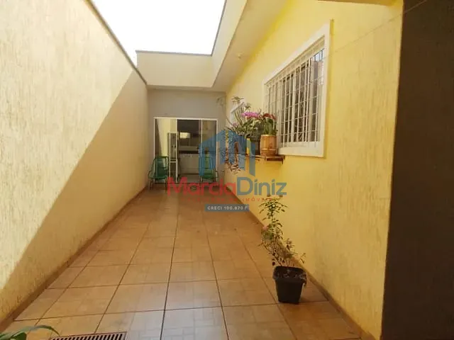 Casa com 312m² 3 quartos e 1 banheiro, à venda, no bairro Alto Da Estação em Ituverava