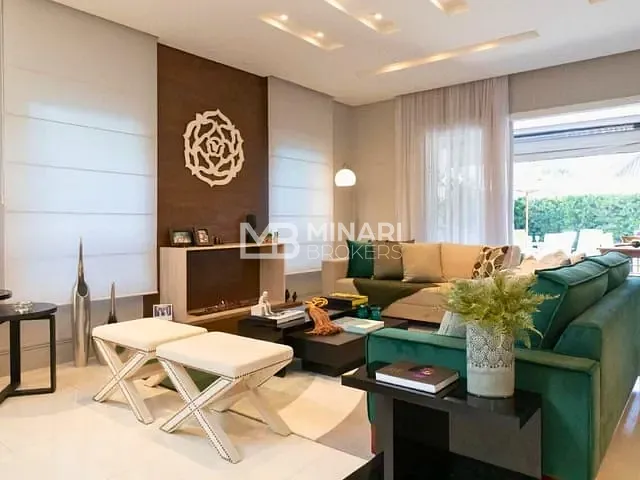 Casa 4 quartos e 6 banheiros, à venda, no bairro Alphaville em Santana de Parnaíba