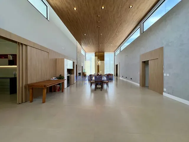 Casa com 1021m² 5 quartos e 7 banheiros, à venda, no bairro Recreio dos Bandeirantes em Rio de Janeiro