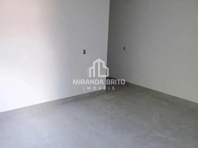 Casa com 210m² 2 quartos e 2 banheiros, à venda, no bairro Vila Oliveira em Aparecida de Goiânia
