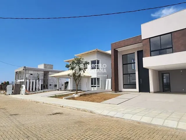Casa com 360m² 4 quartos e 3 banheiros, à venda, no bairro Boa Vista em Vitória da Conquista