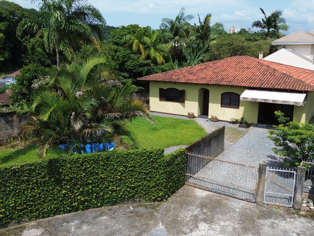 Foto do Casa - Casa Térrea Aconchegante à venda, Bairro Glória, Joinville, SC | North Center