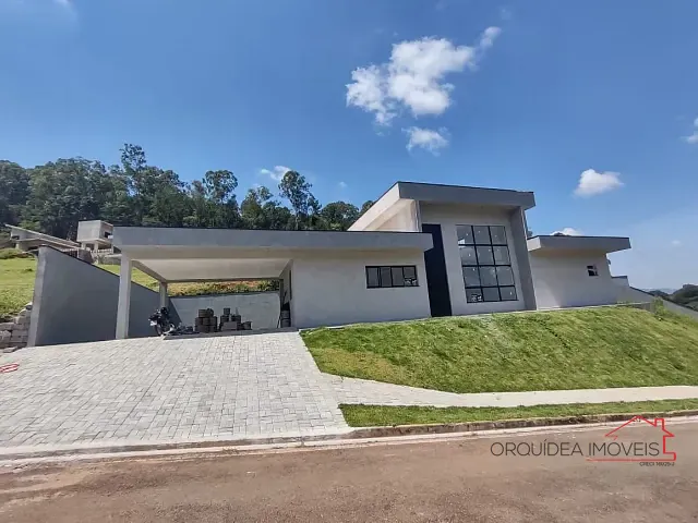 Casa com 639m² 3 quartos e 4 banheiros, à venda, no bairro Condominio Quintas da Boa Vista em Atibaia