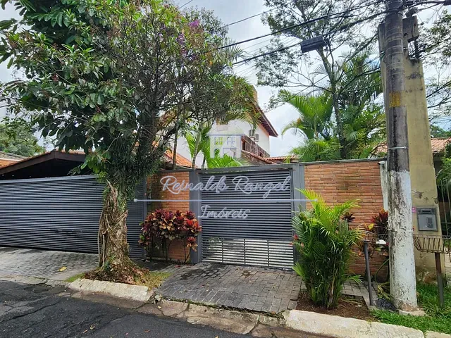 Casa com 560m² 3 quartos e 5 banheiros, à venda, no bairro Jardim Marajoara em São Paulo