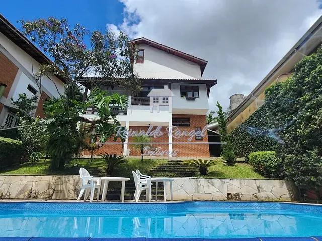 Casa com 560m² 3 quartos e 5 banheiros, à venda, no bairro Jardim Marajoara em São Paulo