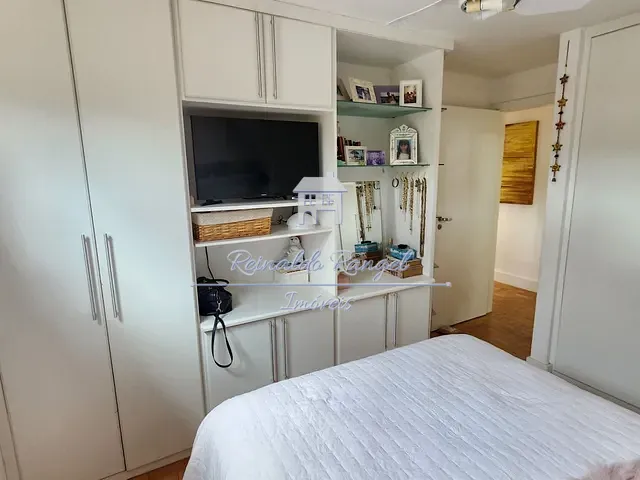 Casa com 560m² 3 quartos e 5 banheiros, à venda, no bairro Jardim Marajoara em São Paulo