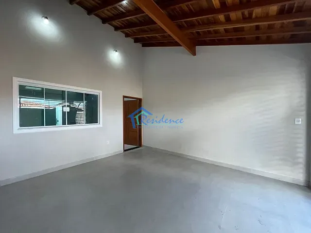 Casa com 125m² 3 quartos e 2 banheiros, à venda, no bairro Vila Todos Os Santos em Indaiatuba