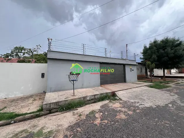 Casa com 250m² 3 quartos e 1 banheiro, à venda, no bairro Parque Piauí I em Timon
