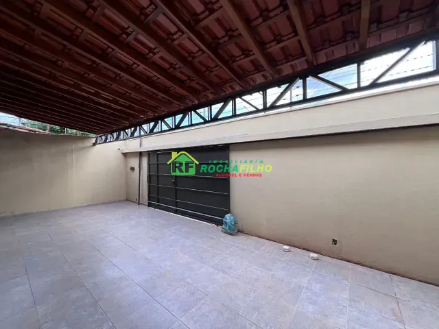 Casa com 250m² 3 quartos e 1 banheiro, à venda, no bairro Parque Piauí I em Timon