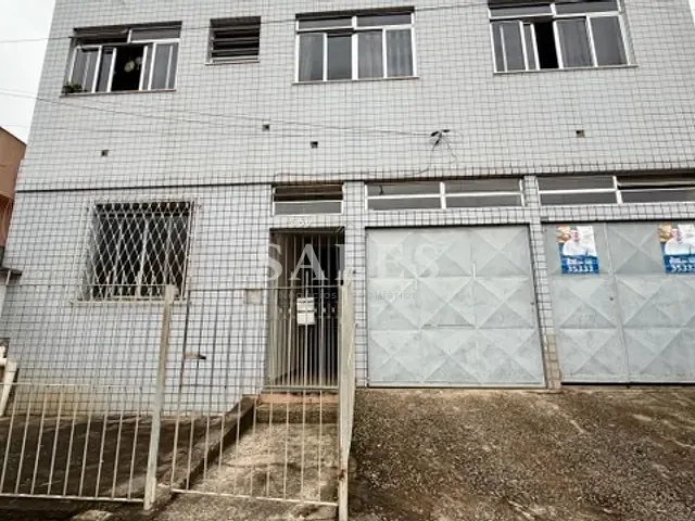 Casa com 60m² 2 quartos e 1 banheiro, para alugar, no bairro Santo Antônio em Juiz de Fora