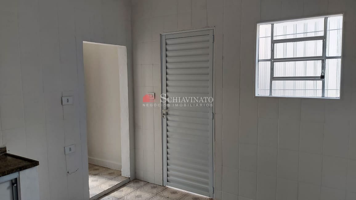 Casa para alugar com 2 quartos, 39m² - Foto 7