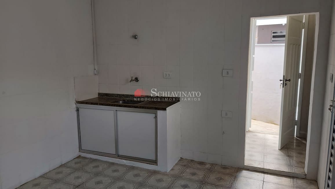 Casa para alugar com 2 quartos, 39m² - Foto 8
