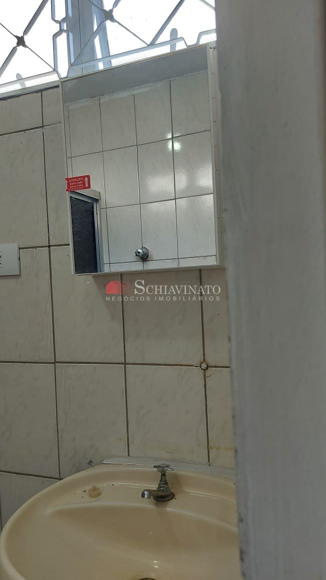 Casa para alugar com 2 quartos, 39m² - Foto 3