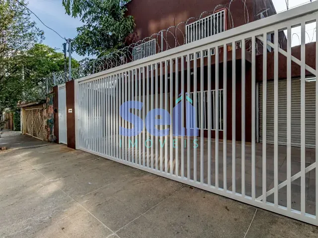 Casa à venda, no bairro Pinheiros em São Paulo