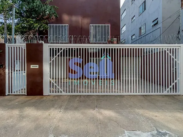 Casa à venda, no bairro Pinheiros em São Paulo