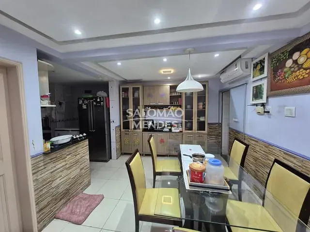 Casa com 220m² 4 quartos e 3 banheiros, à venda, no bairro Marco em Belém