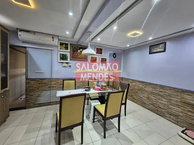 Casa com 220m² 4 quartos e 3 banheiros, à venda, no bairro Marco em Belém