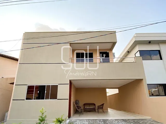 Casa 4 quartos e 3 banheiros, à venda, no bairro Nova Parnamirim em Parnamirim
