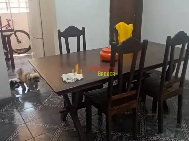 Casa com 160m² 5 quartos e 3 banheiros, à venda, no bairro Pedra Azul em Contagem